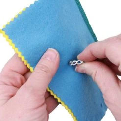 Brilliant Double Polishing Cloth 6 X 7 Inch -The Beadsmith Shop brilliant double polishing cloth 17.0171photo4 23094.1658872009